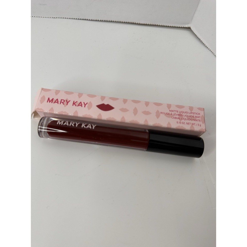 Mary Kay Matte Liquid Lipstick Red Noir #220392. NIB NOS